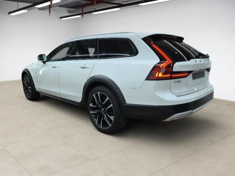 Volvo V90 Cross Country B4 AWD Plus/StdHz/Pano/Alu20Z