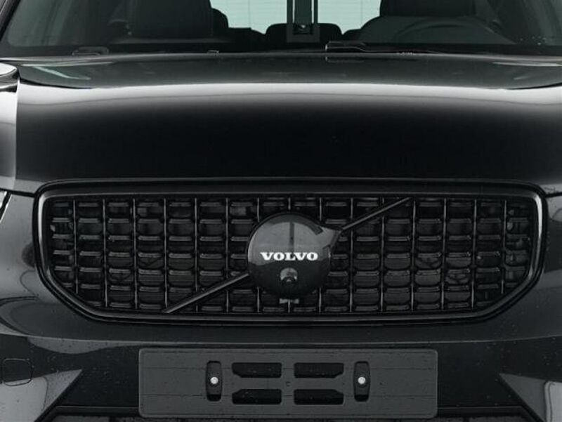 Volvo XC40 B4 Plus Black Edition/Pano/360K/el. Sitze/20