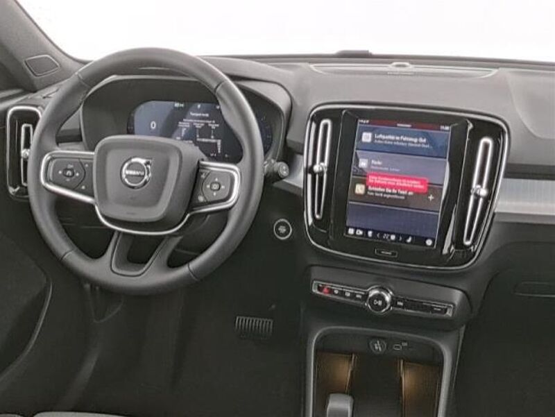Volvo XC40 B4 Plus Black Edition/Pano/360K/el. Sitze/20