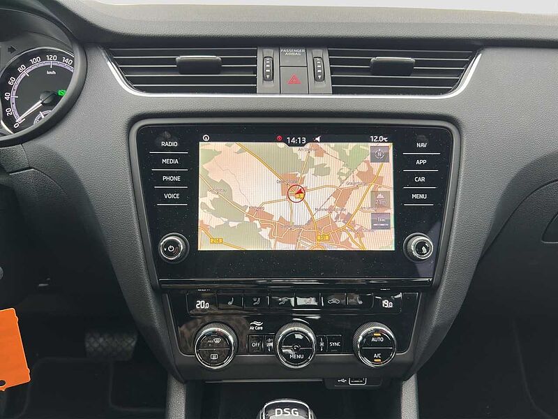 SKODA Octavia Combi Ambition 1.5 TSI DSG/Navi/LED/SHZ