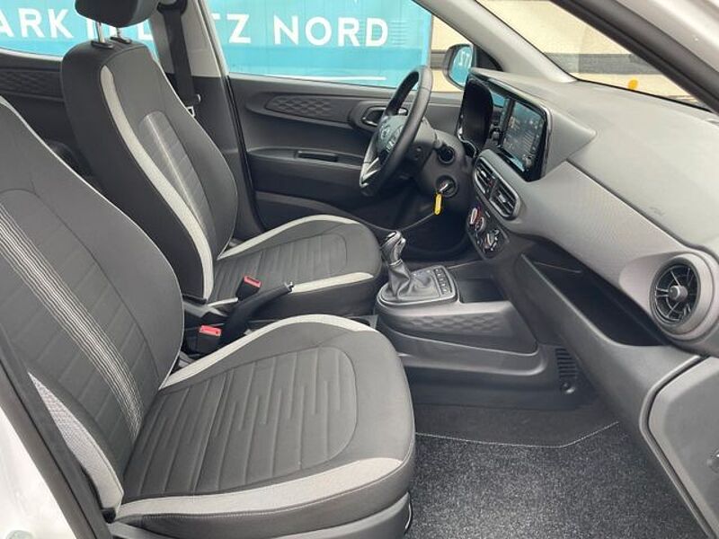 Hyundai i10 Trend Automatik/Klima/PDC/SHZ/hzb. LK/DAB/Alu