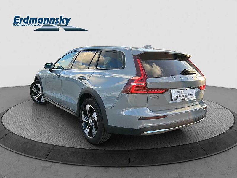 Volvo V60 B4 Cross Country Plus AWD/Leder/Navi/LED/Kam