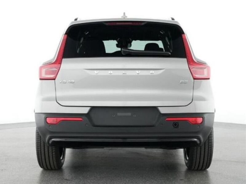 Volvo XC40 B3 Plus Dark/Navi/LED/AHK/Pano/360Kamera