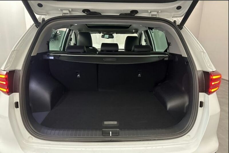 Kia Sportage Spirit 4WD/Navi/LED/Pano/360K/BLIS/elHK