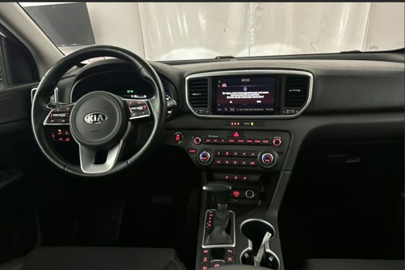 Kia Sportage Spirit 4WD/Navi/LED/Pano/360K/BLIS/elHK