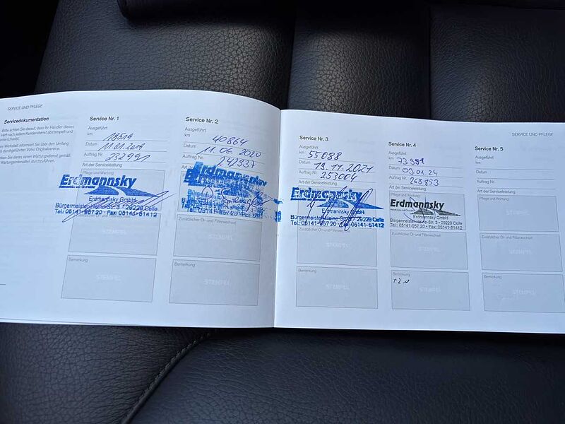 Volvo XC60 D4 AWD Momentum/LHZ/Navi/heizb. FS/R-Kam