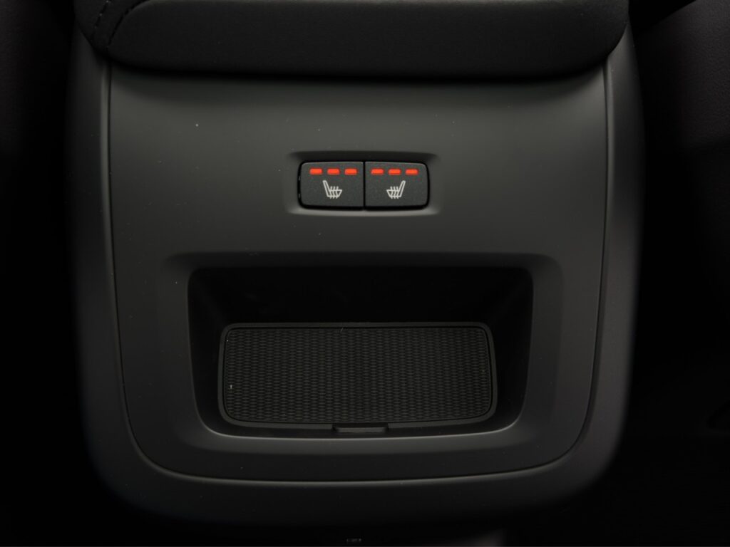 Volvo XC60 T8 AWD Ultra Dark Plug-In Bowers & Wilkins – Bild 19