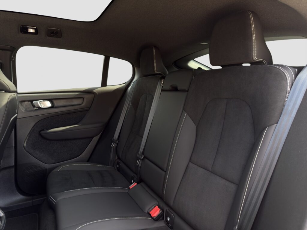 Volvo C40 Twin Pure Electric AWD Plus/Pano/SHZ/LHZ/20Z – Bild 14