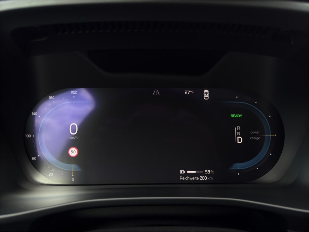 Volvo C40 Twin Pure Electric AWD Plus/Pano/SHZ/LHZ/20Z – Bild 8