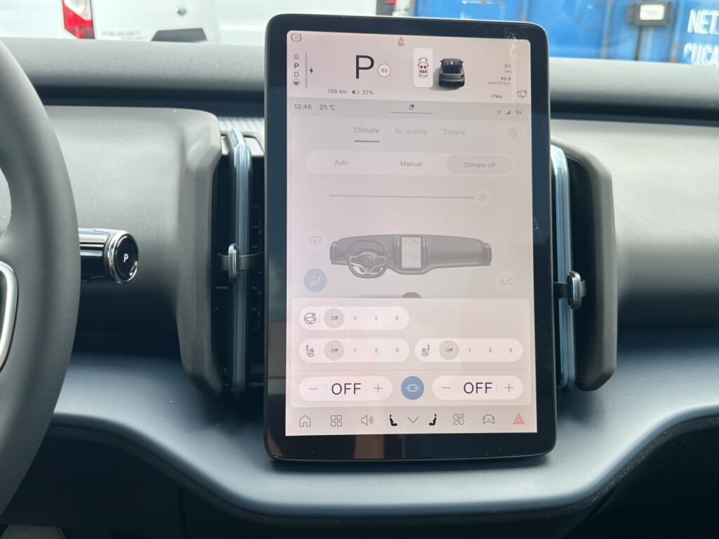 Volvo EX30 Cross Country Twin Performance AWD Ultra – Bild 18