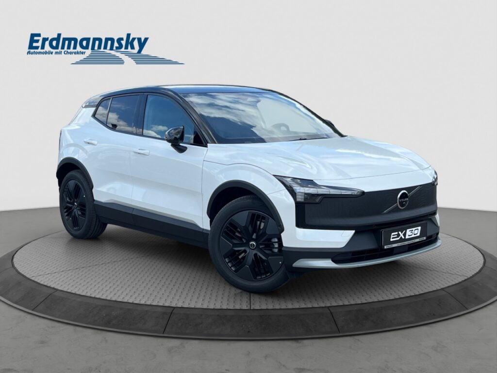 Volvo EX30 Cross Country Twin Performance AWD Ultra – Bild 3