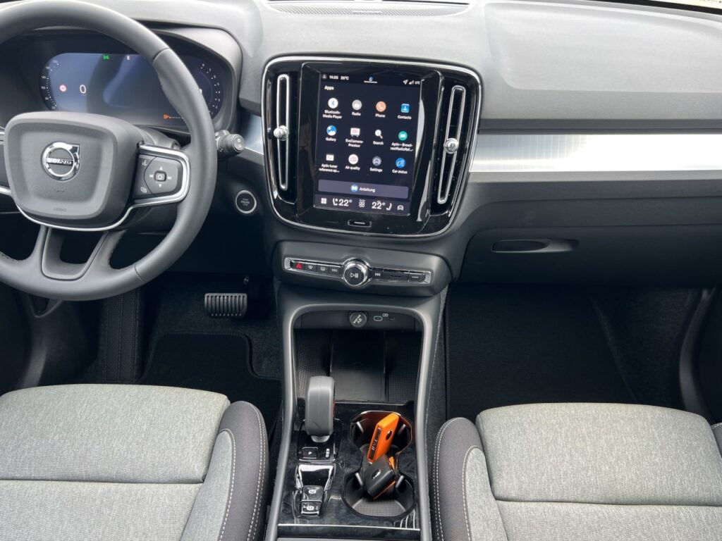 Volvo XC40 B3 Plus Dark Ganzjahresreifen / 360 Grad – Bild 10