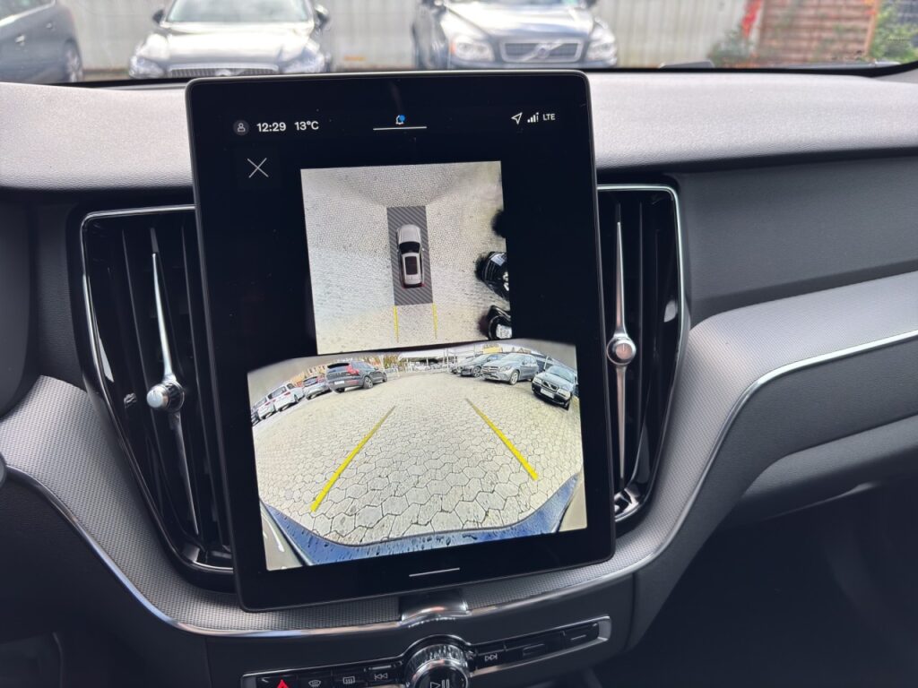 Volvo XC60 T6 AWD Plus Black Edition. Plug-In / 360 – Bild 18