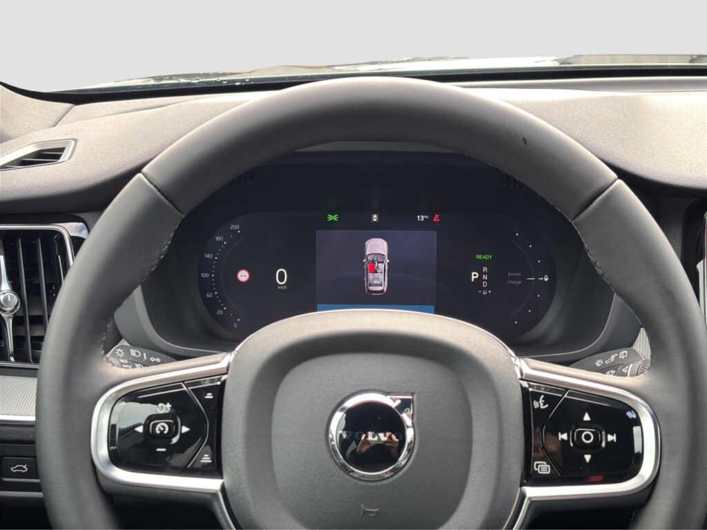 Volvo XC60 T6 AWD Plus Black Edition. Plug-In / 360 – Bild 8