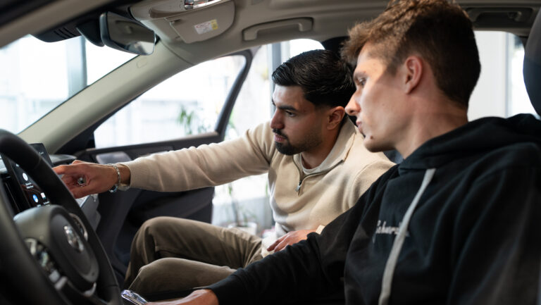 Ausbildung bei Autohaus Erdmannsky in Celle – Azubis im Autohausalltag