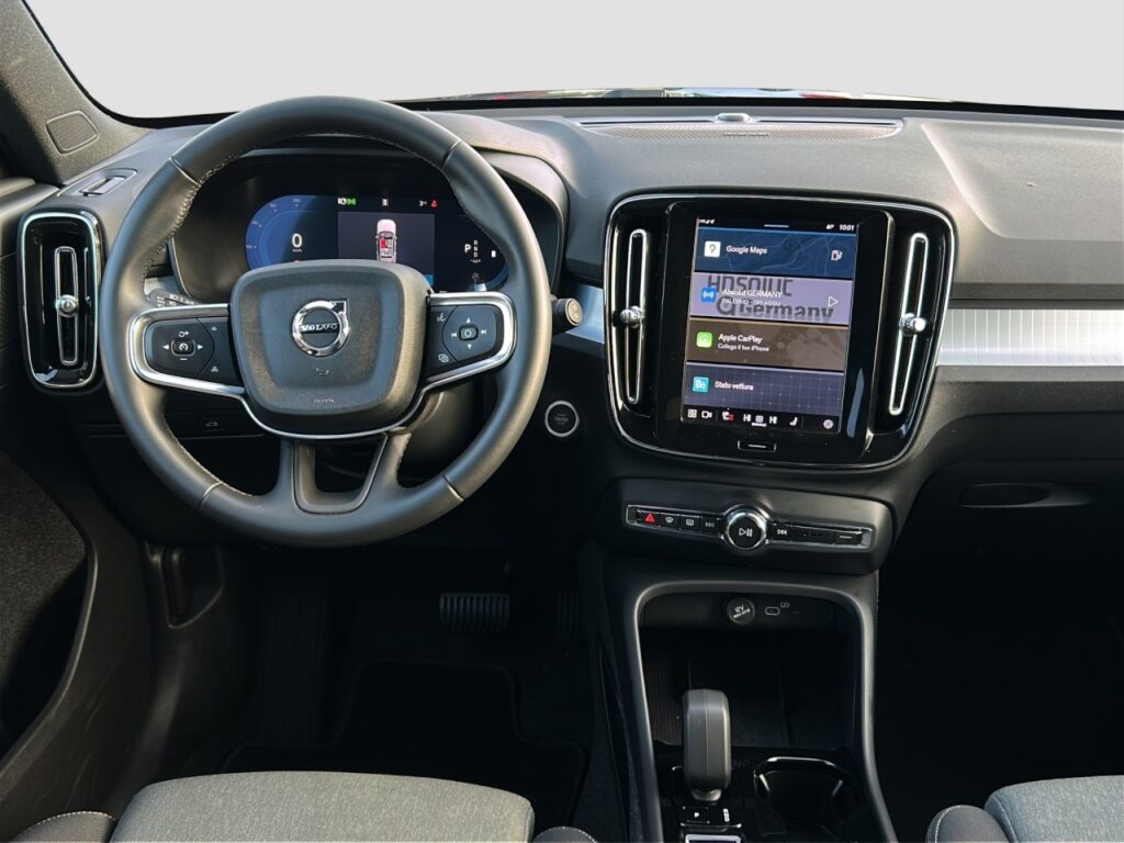 Volvo XC40 B4 Plus Black Edition/Navi/Pano/360K/20Zoll – Bild 10