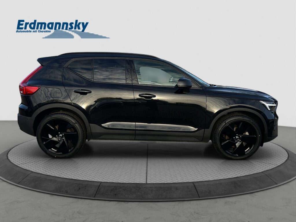 Volvo XC40 B4 Plus Black Edition/Navi/Pano/360K/20Zoll – Bild 6