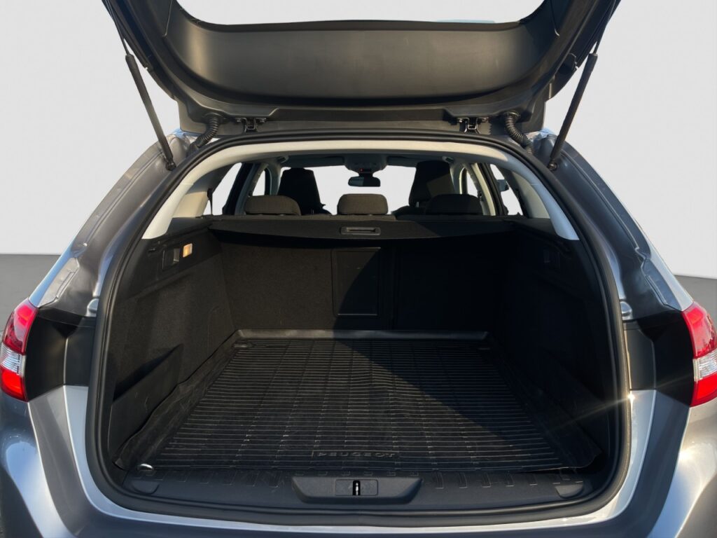 Peugeot 308 SW Allure Automatik/Navi/LED/Kam/Safety Plus – Bild 15
