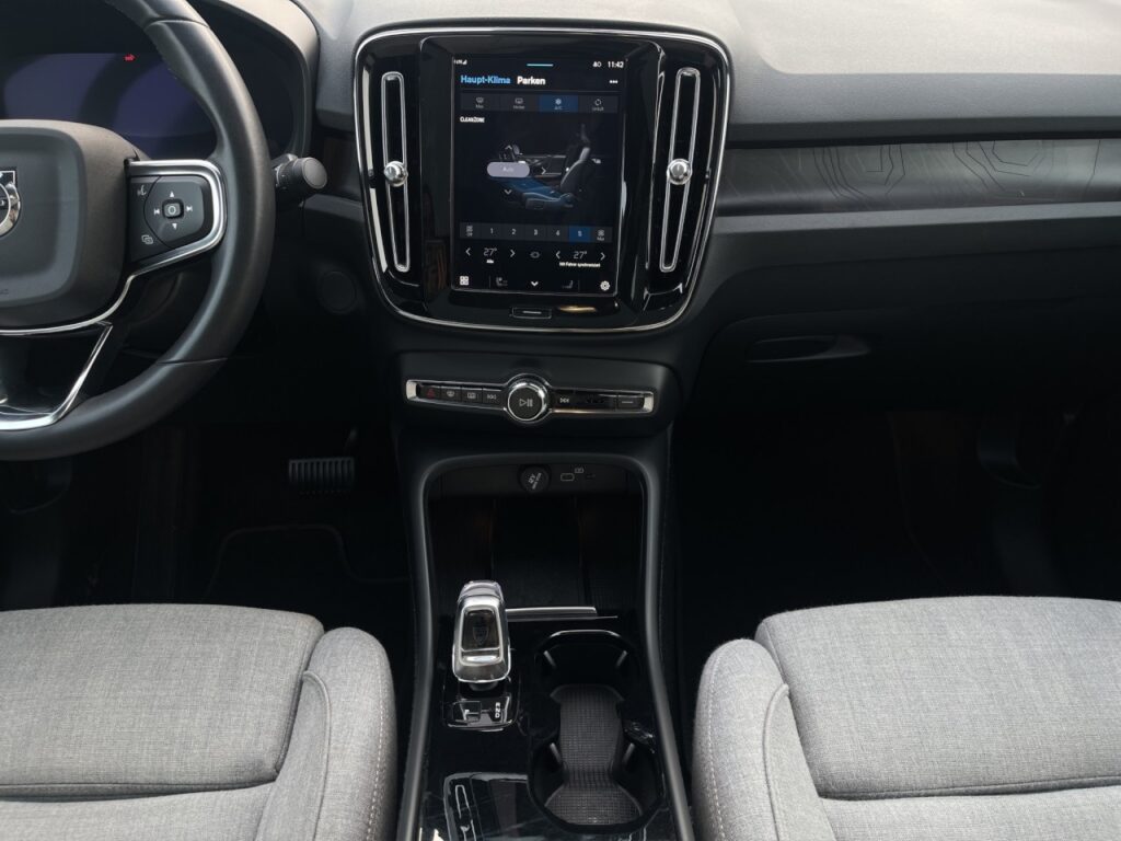 Volvo C40 Recharge Twin Electric Ultimate/360Kam/20Zo – Bild 11