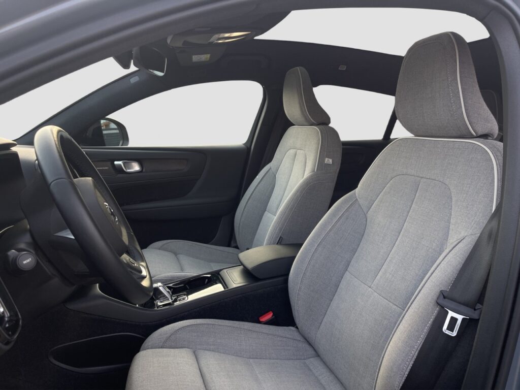 Volvo C40 Recharge Twin Electric Ultimate/360Kam/20Zo – Bild 13