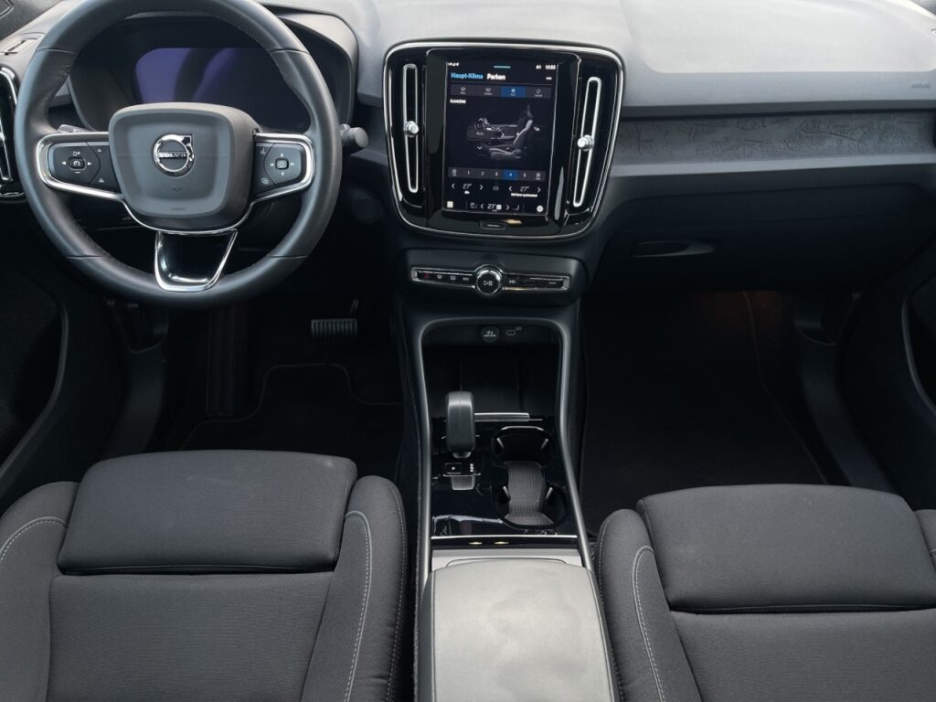 Volvo C40 Plus Twin Pure Electric AWD/Navi/AHK/20Zoll – Bild 10