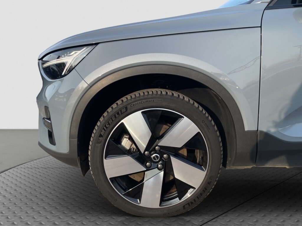 Volvo C40 Plus Twin Pure Electric AWD/Navi/AHK/20Zoll – Bild 18