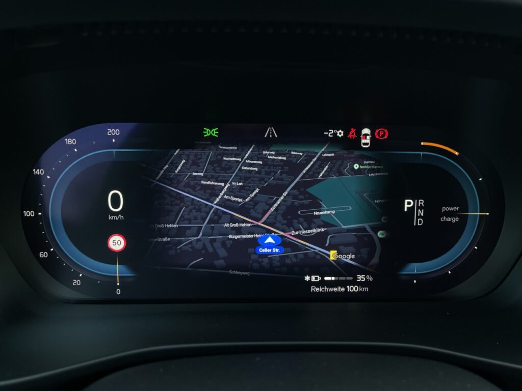 Volvo C40 Plus Twin Pure Electric AWD/Navi/AHK/20Zoll – Bild 8