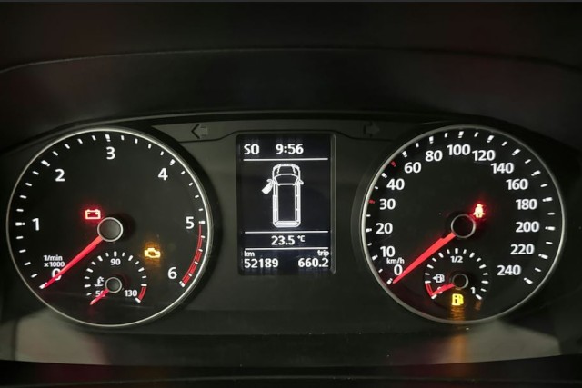 Volkswagen T6 Kasten lang/Klima/Navi/AHK/3-Sitze/2xSchiebet – Bild 10