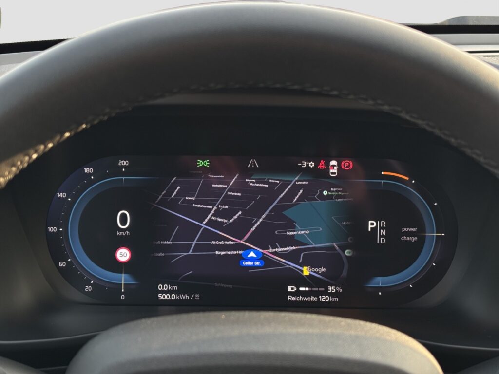 Volvo XC40 P8 Plus Twin Pure Electric AWD/Navi/AHK/GJR – Bild 8