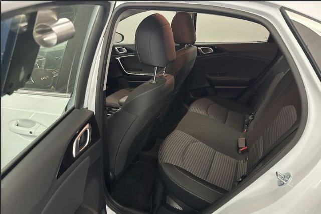 Kia XCeed Vision Plug-in Hybrid/Navi/LED/Kam/GJR/LHZ – Bild 6