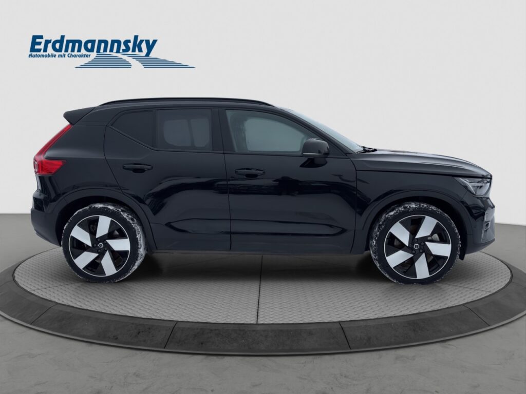 Volvo XC40 Ultimate Pure Electric/Navi/AHK/Pano/20Zoll – Bild 6