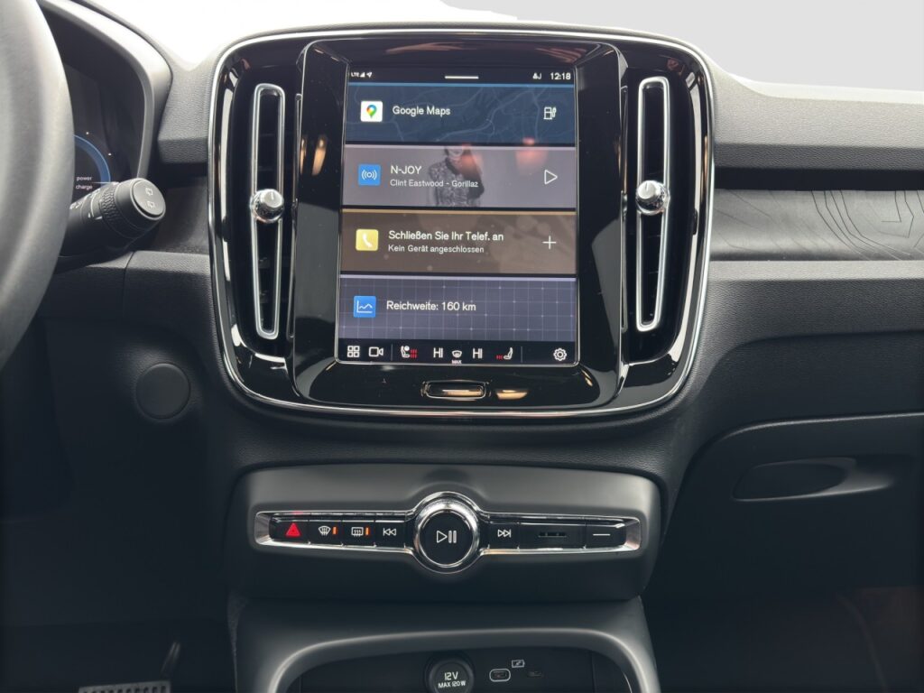 Volvo XC40 Ultimate Pure Electric/Navi/AHK/Pano/20Zoll – Bild 9