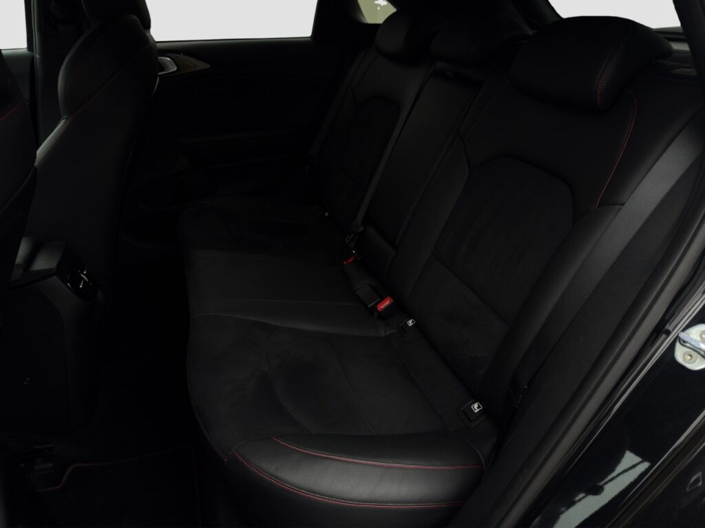 Kia Ceed GT DCT/Leder/Navi/LED/Pano/Kam/JBL/18Zoll – Bild 14