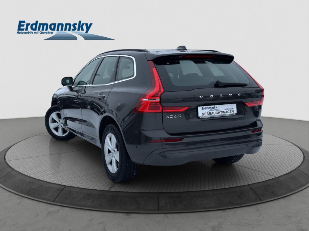 Volvo XC60 B4 Momentum Pro/Navi/LED/AHK/Pano/360K/LHZ – Bild 2