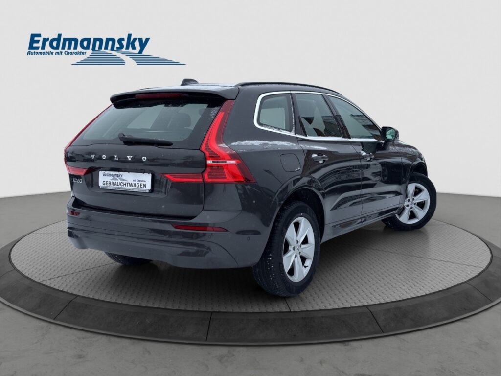 Volvo XC60 B4 Momentum Pro/Navi/LED/AHK/Pano/360K/LHZ – Bild 4