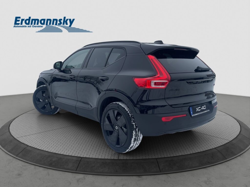 Volvo XC40 B3 Plus Black Edition/360/Frontscheibenhzg – Bild 2