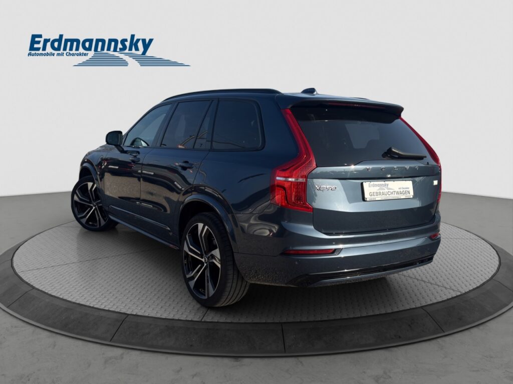 Volvo XC90 T8 Ultimate Dark Plug-In Hyb.AWD/Four-C/AHK – Bild 2