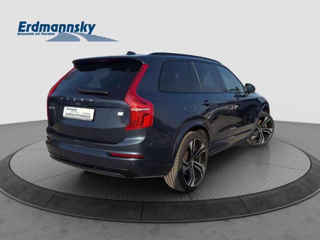Volvo XC90 T8 Ultimate Dark Plug-In Hyb.AWD/Four-C/AHK – Bild 4