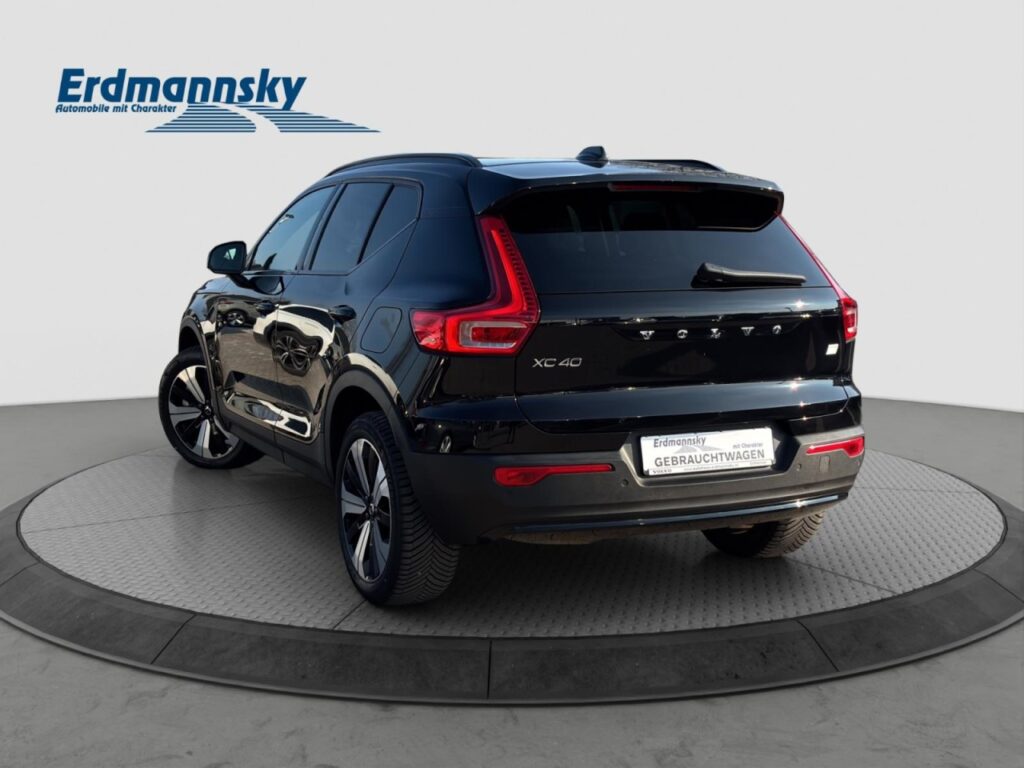 Volvo XC40 Core Pure Electric/Navi/LED/StHz/Kam/19Zoll – Bild 2