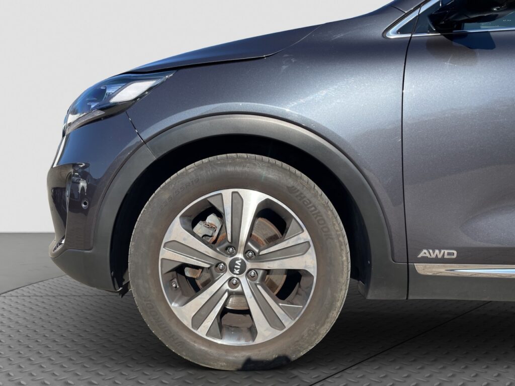 Kia Sorento Platinum Edition 4WD/AHK/Pano/HuD/el.HKL – Bild 17