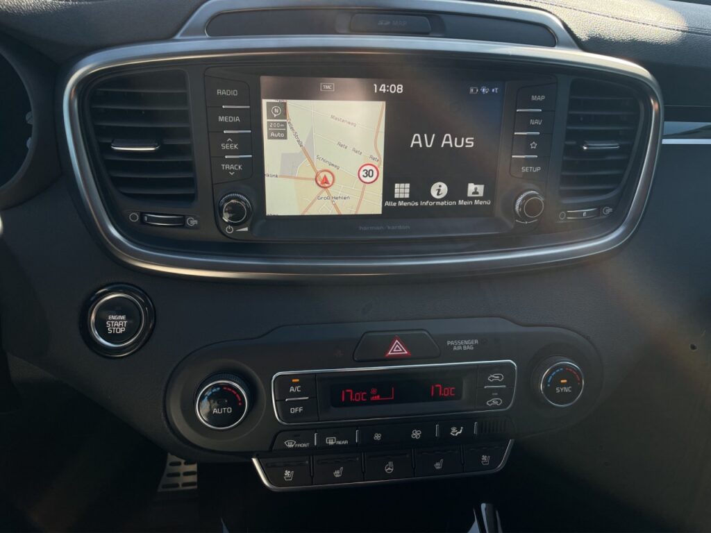 Kia Sorento Platinum Edition 4WD/AHK/Pano/HuD/el.HKL – Bild 9