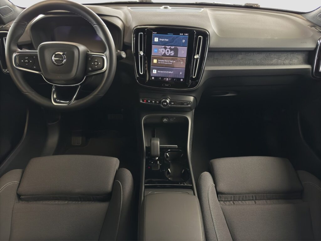 Volvo XC40 Electric Core Recharge/beh.LR/SHZ/Kam/GJR – Bild 10