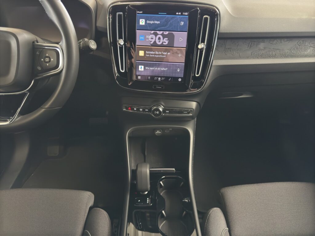 Volvo XC40 Electric Core Recharge/beh.LR/SHZ/Kam/GJR – Bild 11