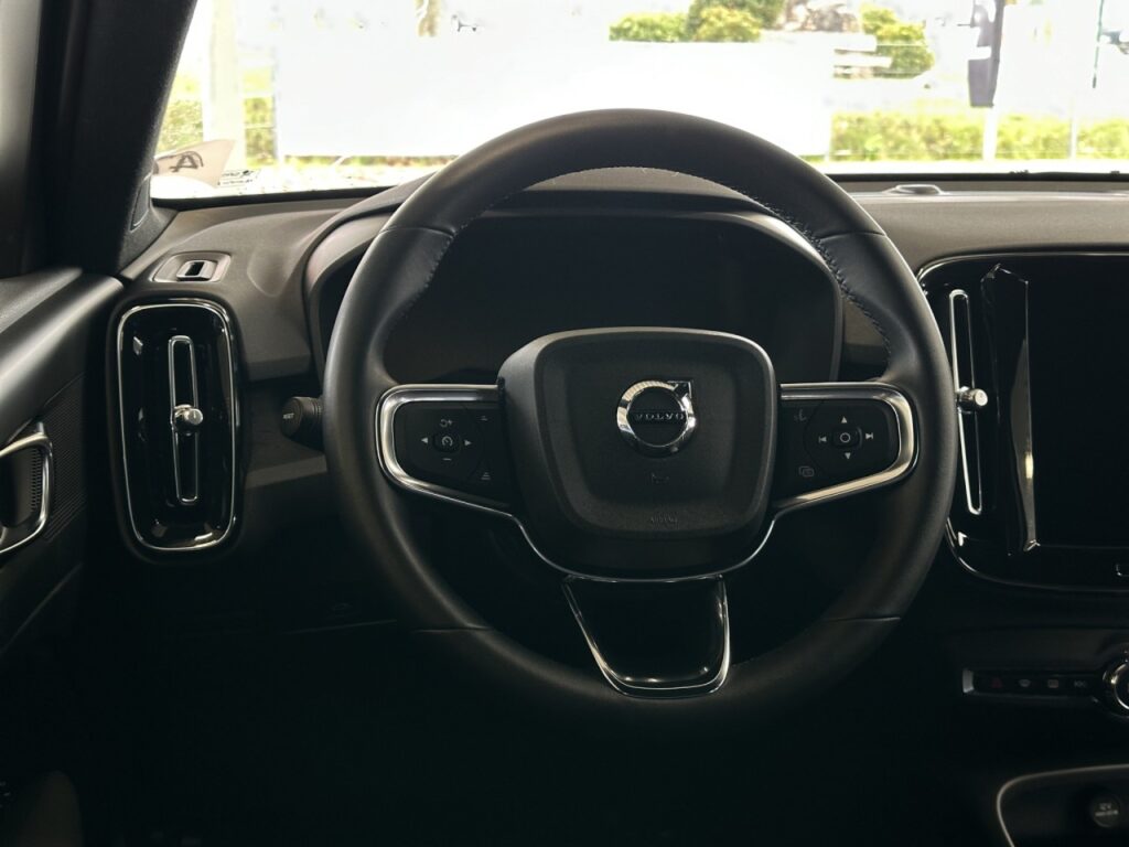 Volvo XC40 Electric Core Recharge/beh.LR/SHZ/Kam/GJR – Bild 22