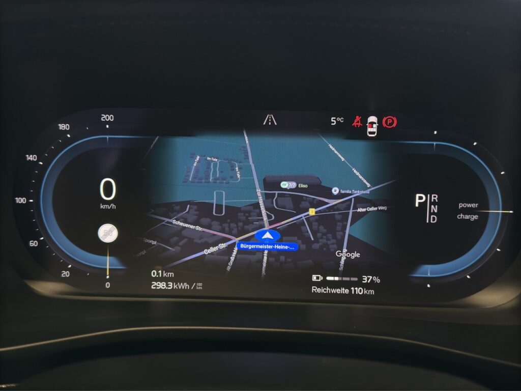 Volvo XC40 Electric Core Recharge/beh.LR/SHZ/Kam/GJR – Bild 8