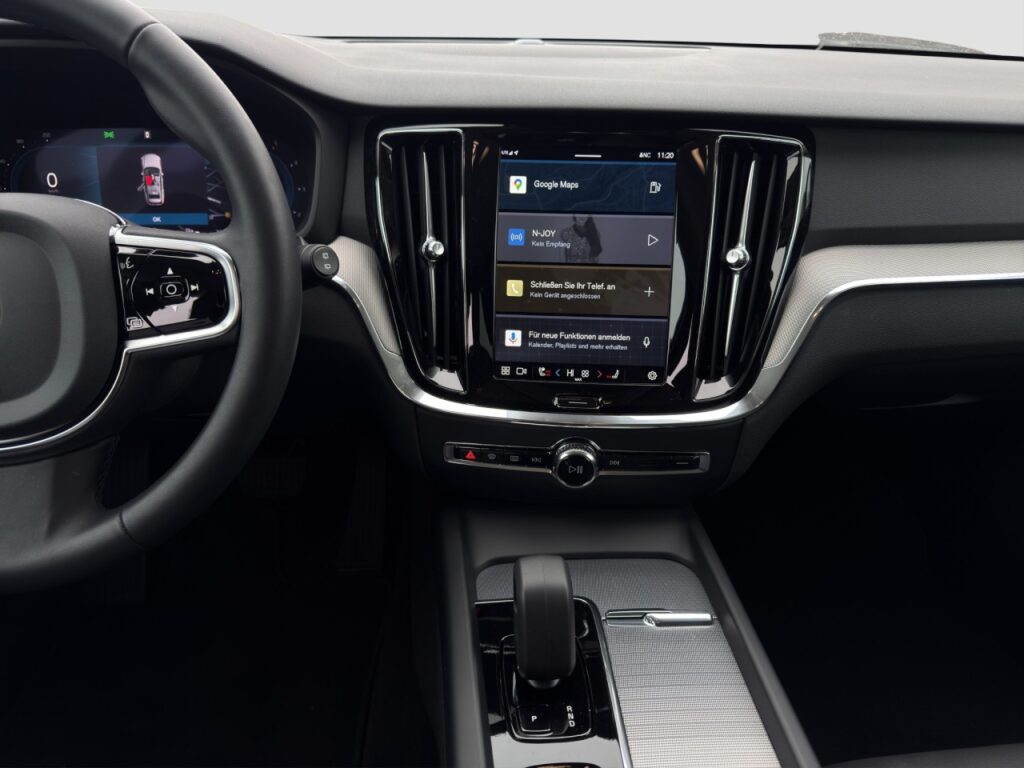 Volvo V60 B4 Cross Country Plus AWD/Leder/Navi/LED/19Z – Bild 11