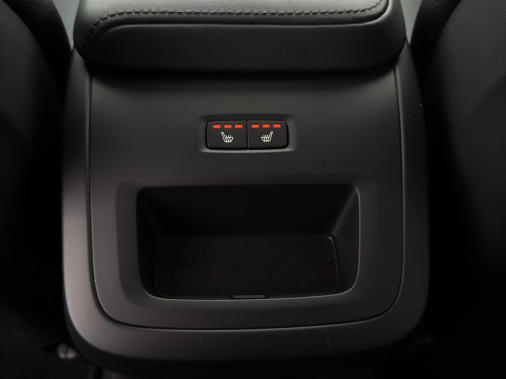 Volvo V60 B4 Cross Country Plus AWD/Leder/Navi/LED/19Z – Bild 20