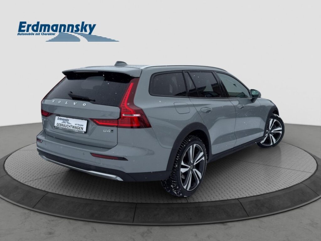 Volvo V60 B4 CC Plus AWD/Leder/Navi/LED/Kam/19Zoll/GJR – Bild 4