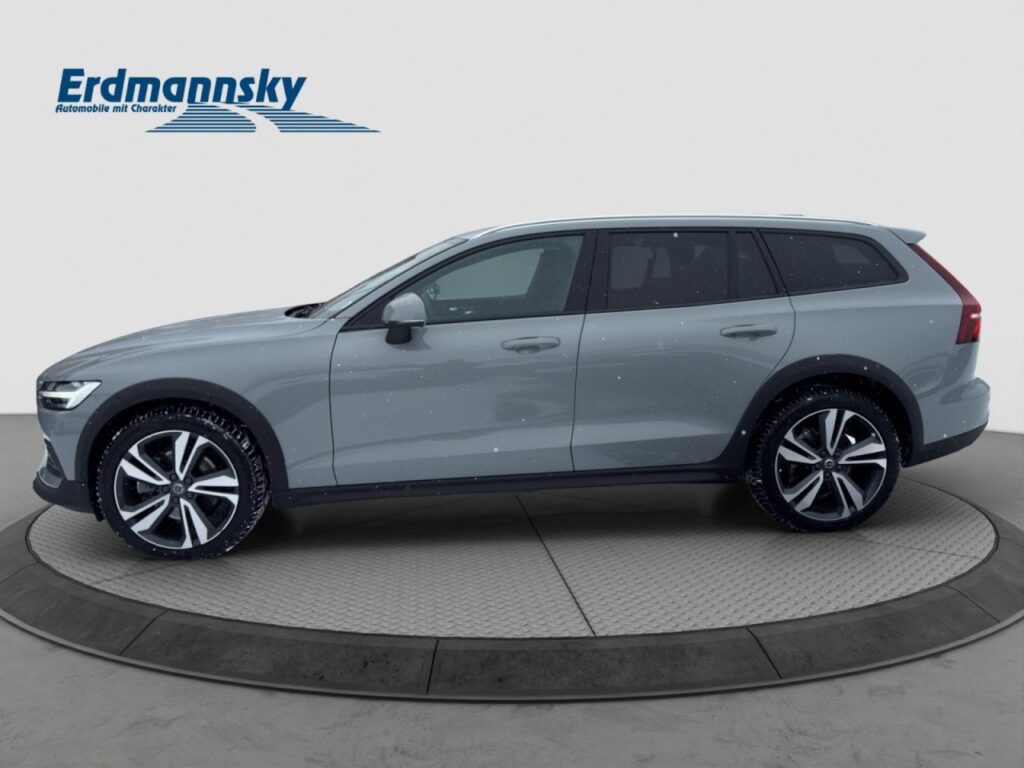 Volvo V60 B4 CC Plus AWD/Leder/Navi/LED/Kam/19Zoll/GJR – Bild 5