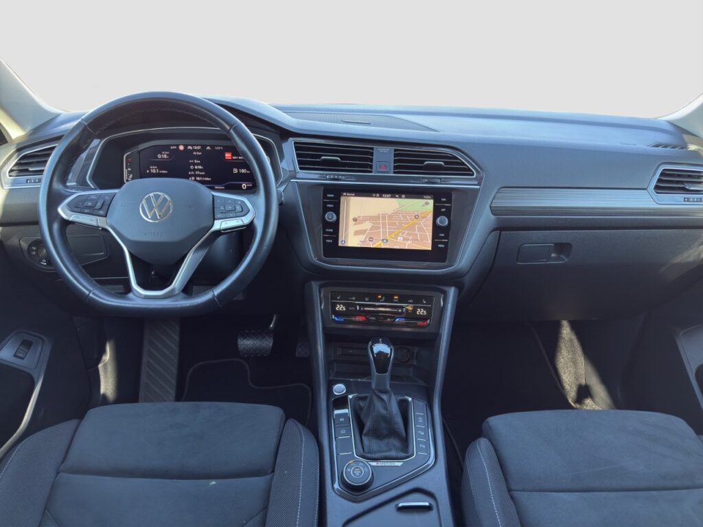 Volkswagen Tiguan Allspace Elegance 4M/Massage/Kam/19Z/StHz – Bild 9